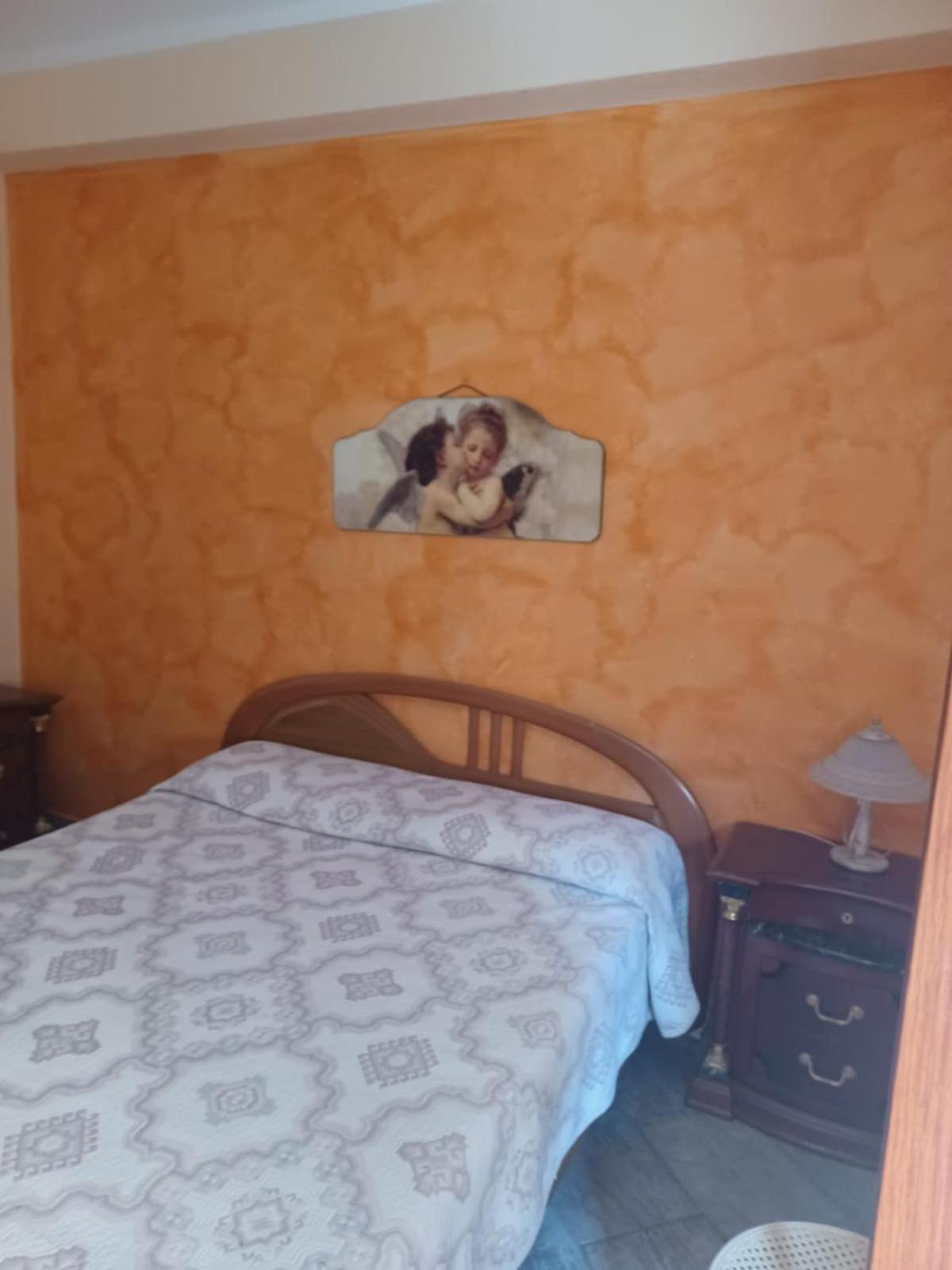 Holiday Homes カンポフェリーチェ・ディ・ロッチェッラ エクステリア 写真